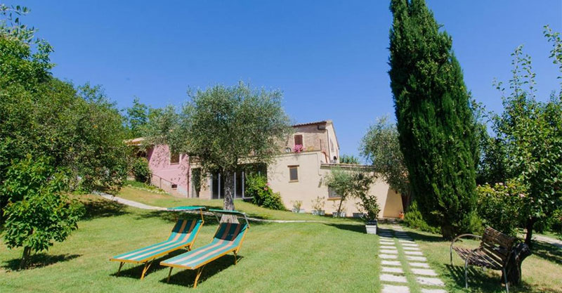 Vista dal giradino Tenuta Sant'Apollinare Mondaino